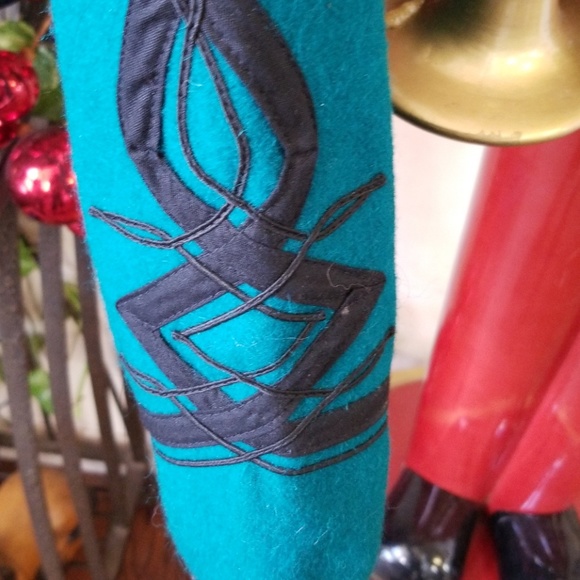 Jacket - Picture 5 of 8